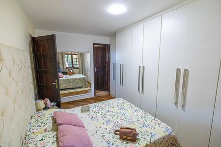 Casa à venda com 400m², 3 quartos e 1 vagaQuarto 1/ suite