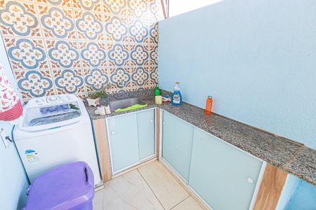 Casa à venda com 400m², 3 quartos e 1 vagaArea de serviço