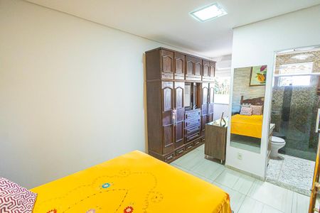Quarto/ suite de casa à venda com 3 quartos, 400m² em Jardim Guanabara, Belo Horizonte