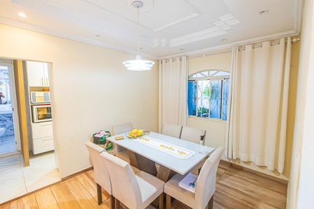 Casa à venda com 400m², 3 quartos e 1 vagaCopa