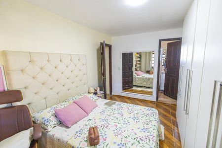 Casa à venda com 400m², 3 quartos e 1 vagaQuarto 1/ suite