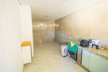 Casa à venda com 400m², 3 quartos e 1 vagaArea de serviço