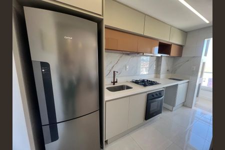 Apartamento para alugar com 77m², 2 quartos e 1 vaga
