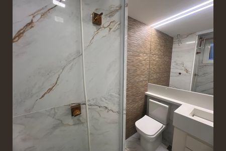 Apartamento para alugar com 77m², 2 quartos e 1 vaga