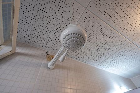 Apartamento à venda com 84m², 2 quartos e 1 vaga Apartamento à venda com 84m², 2 quartos e 1 vagaBanheiro