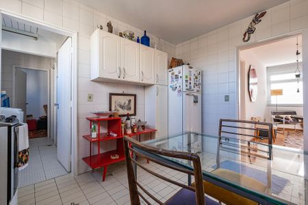 Apartamento à venda com 84m², 2 quartos e 1 vaga Apartamento à venda com 84m², 2 quartos e 1 vagaCozinha