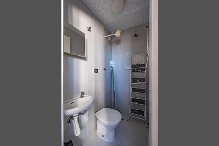Apartamento à venda com 84m², 2 quartos e 1 vaga Apartamento à venda com 84m², 2 quartos e 1 vagaÁrea de Serviço - Banheiro