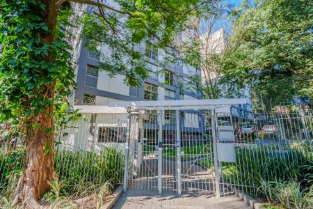 Apartamento à venda com 79m², 3 quartos e 1 vaga Apartamento à venda com 79m², 3 quartos e 1 vagaFachada e portaria