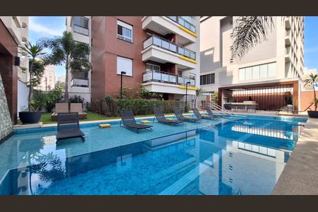 Studio para alugar com 96m², 1 quarto e 1 vaga Studio para alugar com 96m², 1 quarto e 1 vagaÁrea comum - Piscina