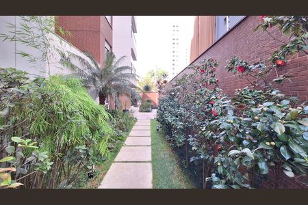Área comum de kitnet/studio para alugar com 1 quarto, 96m² em Pompeia, São Paulo