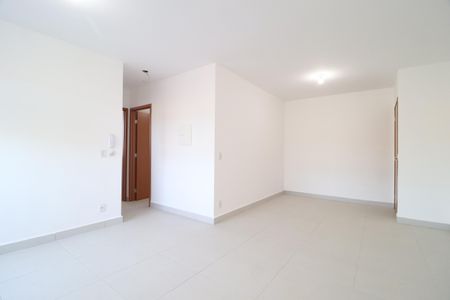Sala de apartamento para alugar com 2 quartos, 55m² em Novo Mundo, Uberlândia