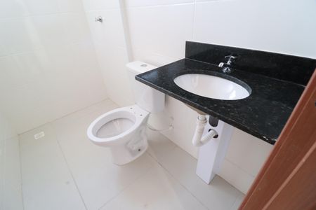 Apartamento para alugar com 55m², 2 quartos e 2 vagasBanheiro Social