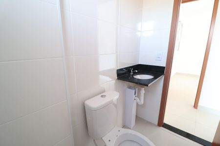 Apartamento para alugar com 55m², 2 quartos e 2 vagasBanheiro Social