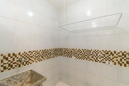 Apartamento para alugar com 60m², 3 quartos e sem vaga Apartamento para alugar com 60m², 3 quartos e sem vagaÁrea de Serviço