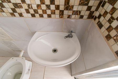Apartamento para alugar com 60m², 3 quartos e sem vaga Apartamento para alugar com 60m², 3 quartos e sem vagaBanheiro da Suíte