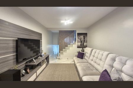Foto 01 de casa à venda com 2 quartos, 96m² em Vila Borges, São Paulo