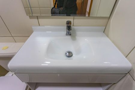 Casa para alugar com 150m², 3 quartos e 2 vagas Casa para alugar com 150m², 3 quartos e 2 vagasBanheiro social