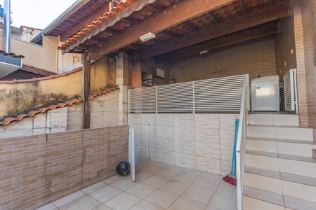 Casa para alugar com 150m², 3 quartos e 2 vagas Casa para alugar com 150m², 3 quartos e 2 vagasÁrea de serviço