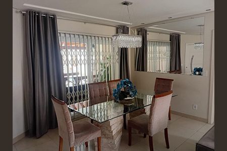 Sala de Jantar de casa para alugar com 3 quartos, 256m² em Padre Reus, São Leopoldo