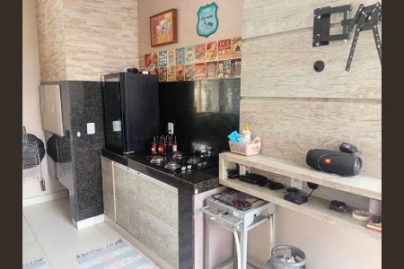 Casa para alugar com 256m², 3 quartos e 4 vagas Casa para alugar com 256m², 3 quartos e 4 vagasCozinha