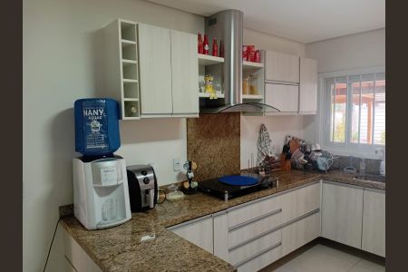 Cozinha de casa para alugar com 3 quartos, 256m² em Padre Reus, São Leopoldo