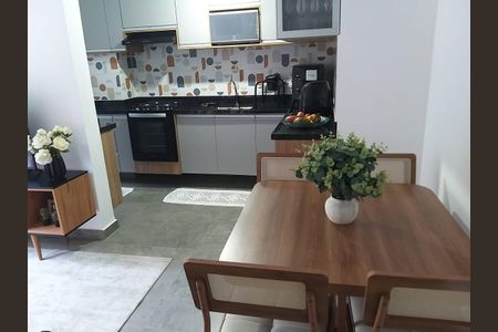 Sala/cozinha de apartamento para alugar com 2 quartos, 60m² em Jardim Barro Branco, Cotia