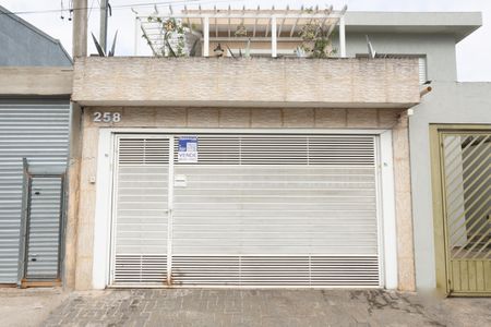 Fachada de casa à venda com 4 quartos, 170m² em Jardim Sao Vicente, São Paulo