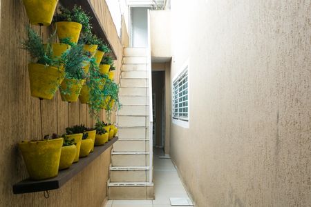 Casa à venda com 180m², 4 quartos e 2 vagas Casa à venda com 180m², 4 quartos e 2 vagasÁrea Externa