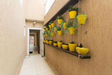 Casa à venda com 180m², 4 quartos e 2 vagas Casa à venda com 180m², 4 quartos e 2 vagasÁrea Externa