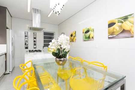 Cozinha - Armários de casa à venda com 4 quartos, 170m² em Jardim Sao Vicente, São Paulo