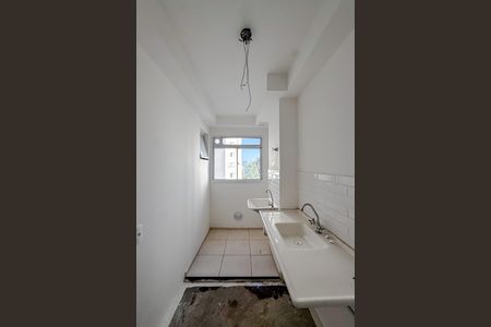 Apartamento para alugar com 55m², 3 quartos e 1 vaga Apartamento para alugar com 55m², 3 quartos e 1 vagaCozinha e Área de Serviço
