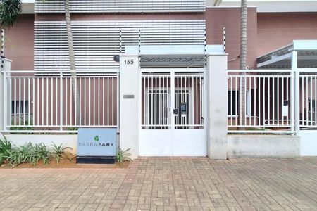 Apartamento à venda com 83m², 2 quartos e 2 vagasFachada do Prédio