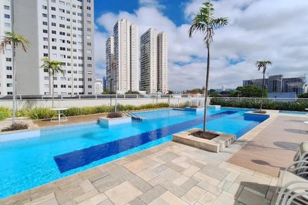 Apartamento à venda com 83m², 2 quartos e 2 vagasÁrea comum - Piscina