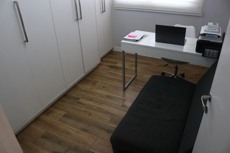 Apartamento à venda com 83m², 2 quartos e 2 vagasQuarto 2