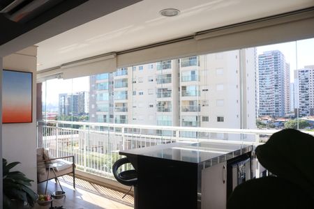 Apartamento à venda com 83m², 2 quartos e 2 vagasVaranda gourmet