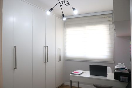 Apartamento à venda com 83m², 2 quartos e 2 vagasQuarto 2