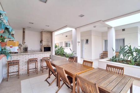 Apartamento à venda com 83m², 2 quartos e 2 vagasÁrea comum - Churrasqueira