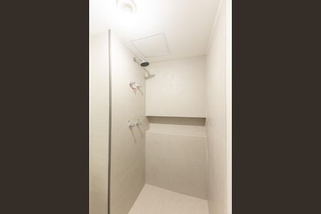 Banheiro de kitnet/studio para alugar com 1 quarto, 24m² em Vila Olímpia, São Paulo