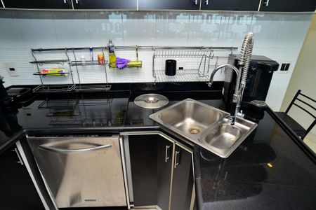 Apartamento para alugar com 72m², 1 quarto e 2 vagas