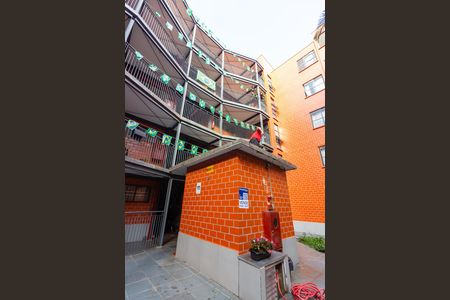 Fachada de apartamento à venda com 2 quartos, 65m² em Aliança, Osasco