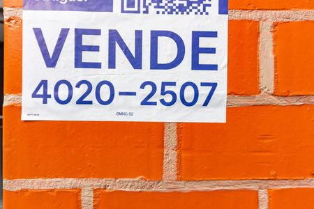 Apartamento à venda com 65m², 2 quartos e 1 vaga Apartamento à venda com 65m², 2 quartos e 1 vagaCode