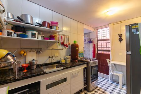 Apartamento à venda com 65m², 2 quartos e 1 vaga Apartamento à venda com 65m², 2 quartos e 1 vagaCozinha