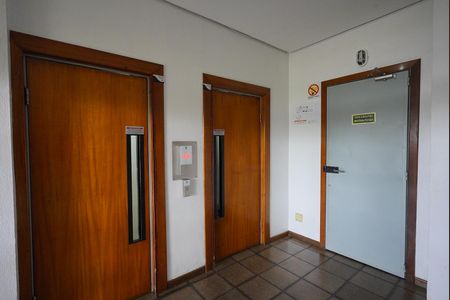 Apartamento para alugar com 54m², 2 quartos e 1 vaga Apartamento para alugar com 54m², 2 quartos e 1 vagaElevador