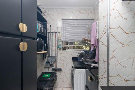 Apartamento à venda com 47m², 2 quartos e 1 vaga Apartamento à venda com 47m², 2 quartos e 1 vagaCozinha e Área de Serviço