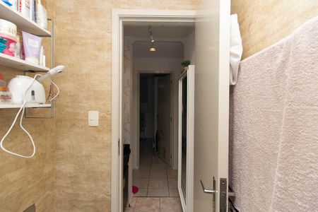Banheiro de apartamento à venda com 2 quartos, 47m² em Jardim Martins Silva, São Paulo