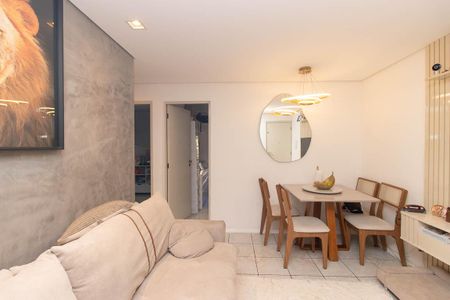 Sala de apartamento à venda com 2 quartos, 47m² em Jardim Martins Silva, São Paulo