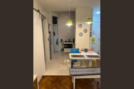 Apartamento para alugar com 70m², 2 quartos e sem vaga
