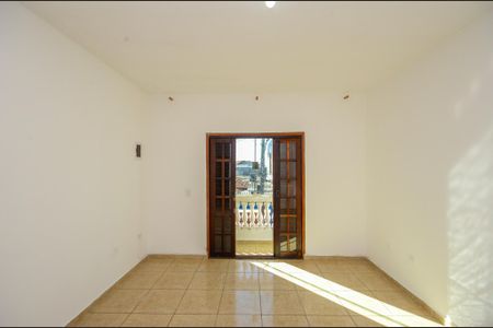 Casa para alugar com 80m², 3 quartos e 1 vaga Casa para alugar com 80m², 3 quartos e 1 vagaSuíte 2