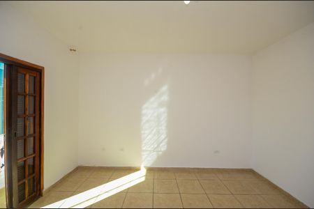 Casa para alugar com 80m², 3 quartos e 1 vaga Casa para alugar com 80m², 3 quartos e 1 vagaSuíte 2