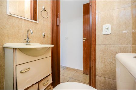 Casa para alugar com 80m², 3 quartos e 1 vaga Casa para alugar com 80m², 3 quartos e 1 vagaSuíte 1 - Banheiro